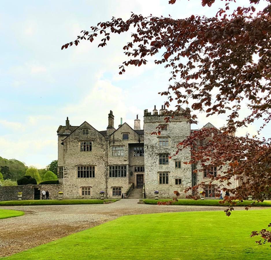 The Chetwynde Hotel 배로우인퍼니스 외부 사진